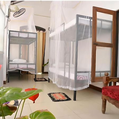 Traveller'S Hostel Hikkaduwa Zewnętrze zdjęcie