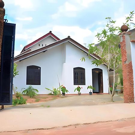 Traveller'S Hostel Hikkaduwa Zewnętrze zdjęcie